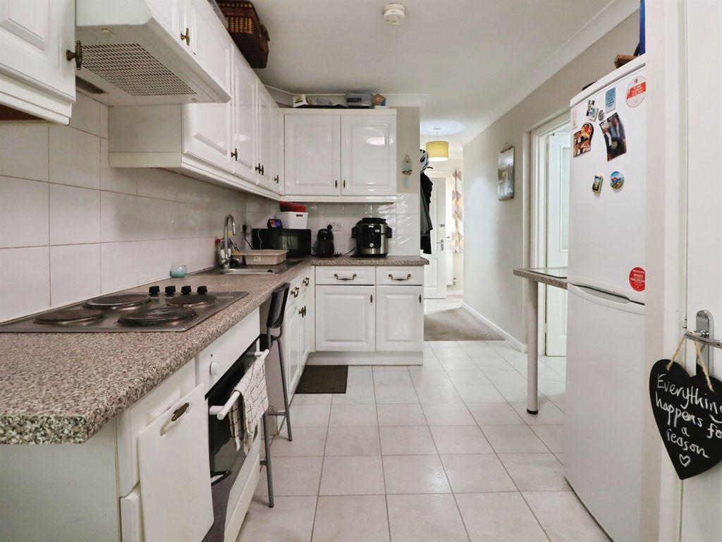 Additional image 16 of 4 bed semi-detached house for saleAxbridge Crescent, St Mellons Rise, Cardiff CF3