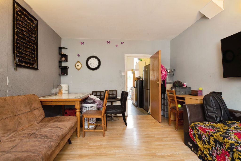 Additional image 2 of 5 bed terraced house for sale97 Donald Street, Cardiff CF24