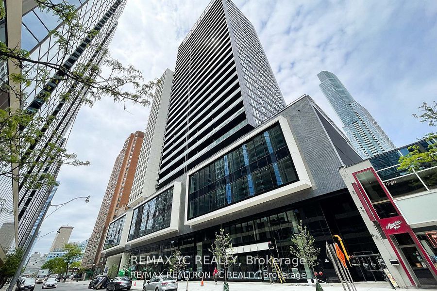 2516-20 Edward Street, Toronto, ON, M5G 0C5