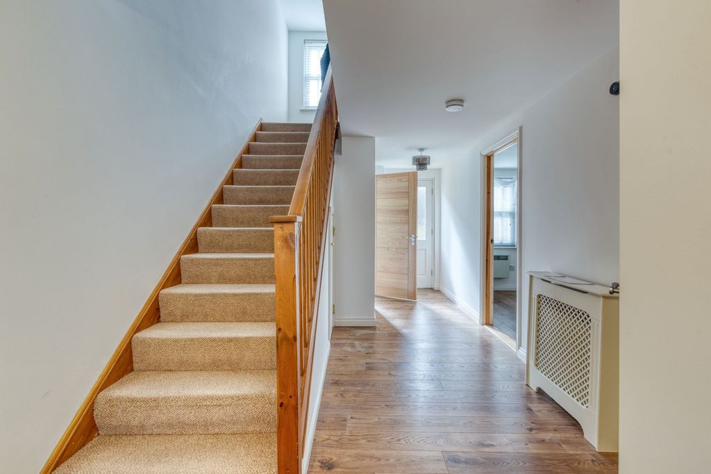 Additional image 16 of 3 bed terraced house for sale6 Uplands Drive, St Helier JE2