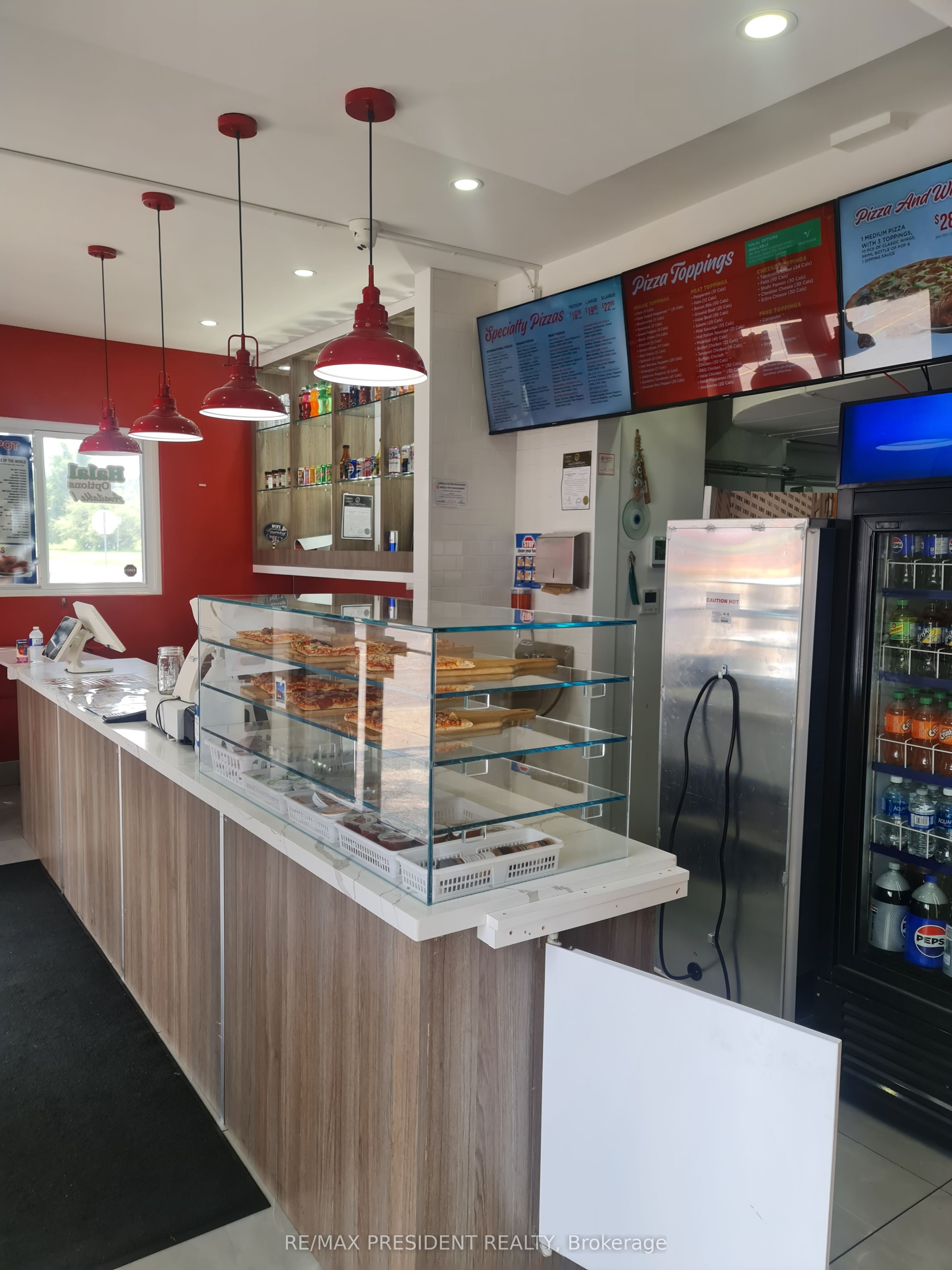 Additional image 2 of 5553 Ferry Street, Niagara Falls, ON, L2G 1S3