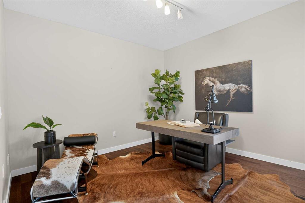 Additional image 4 of 26 Sage Meadows Way NW, Calgary, AB, T3P 0E7
