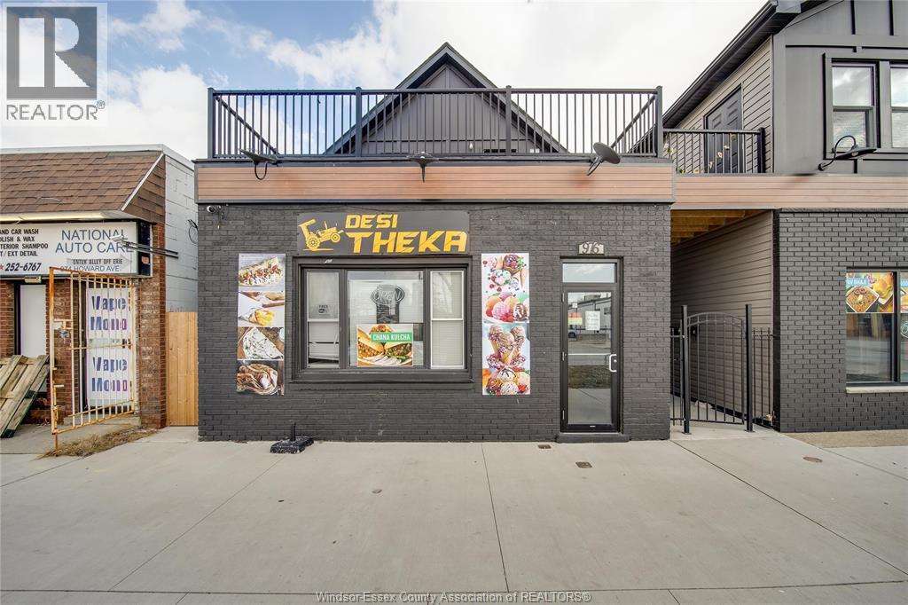 976 Howard Avenue, Windsor, ON, N9A1S5