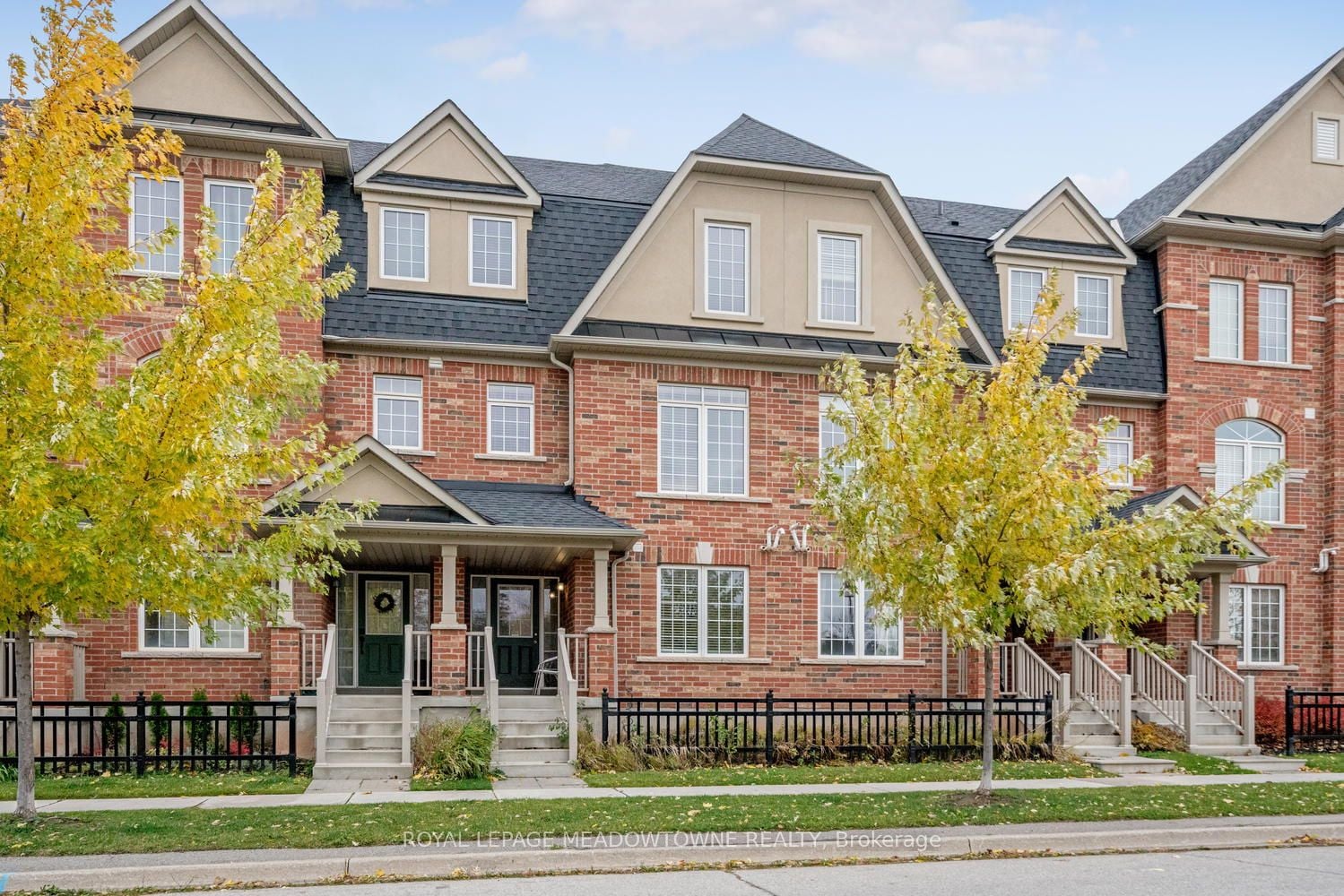 6 Tiffany Lane, Halton Hills, ON, L7G 0G8