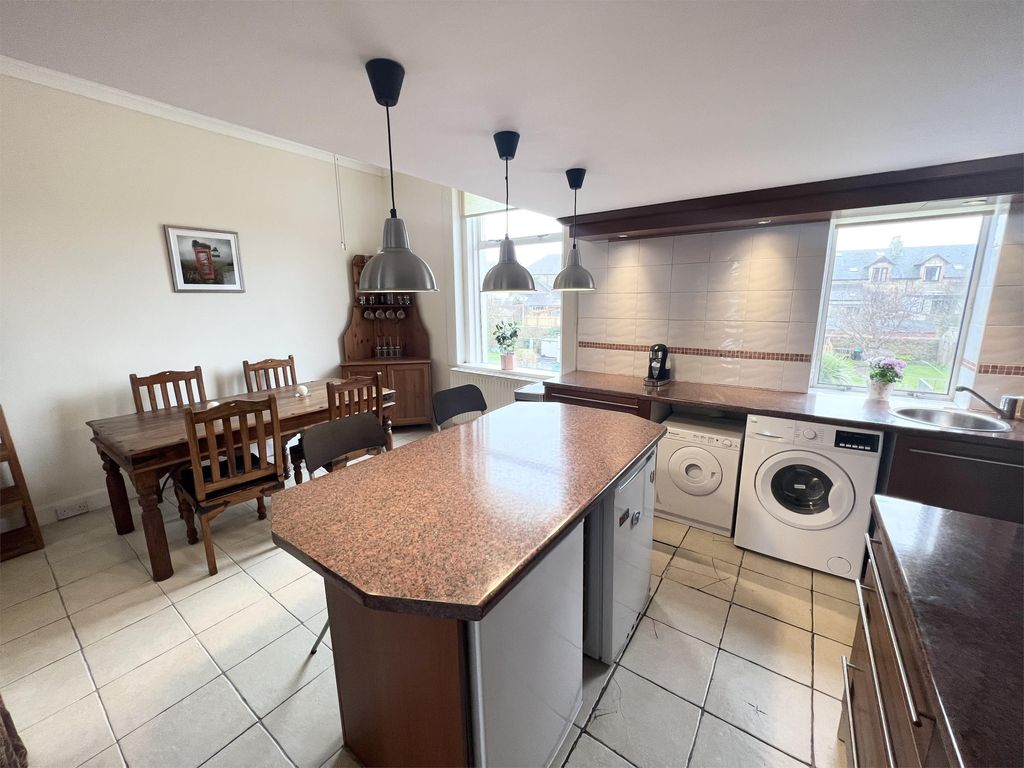 Additional image 6 of 2 bed flat for saleFlat 2, 6 Stanley Road, Saltcoats KA21