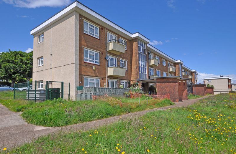 2 bed flat for saleStylish Apartment, Joyce Close, Newport NP20
