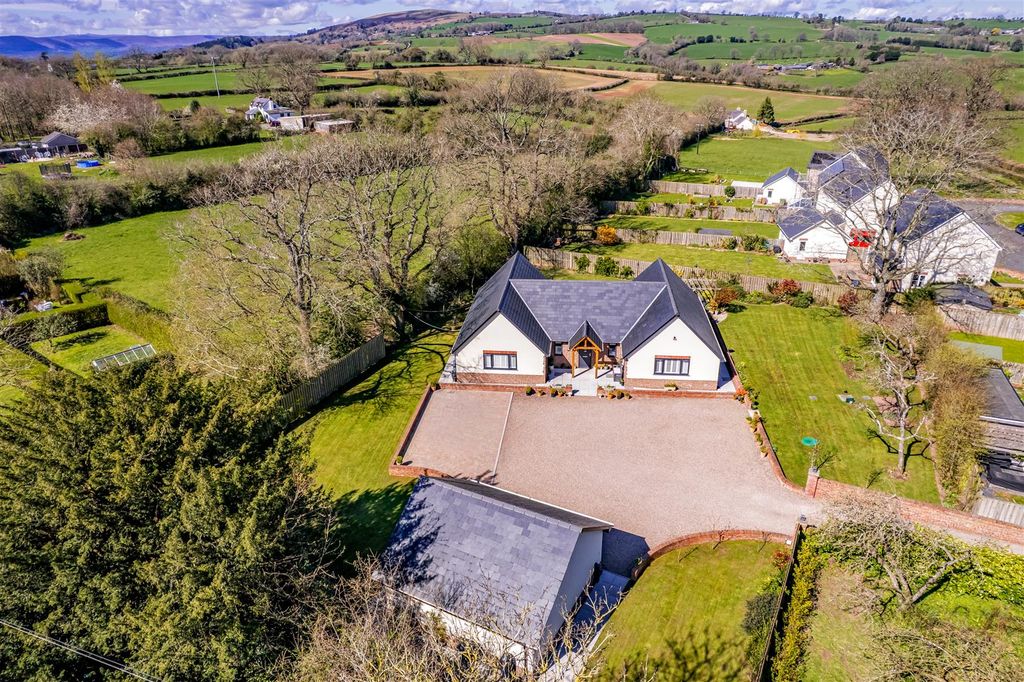 Additional image 25 of 3 bed bungalow for saleGarway Common, Garway, Hereford HR2