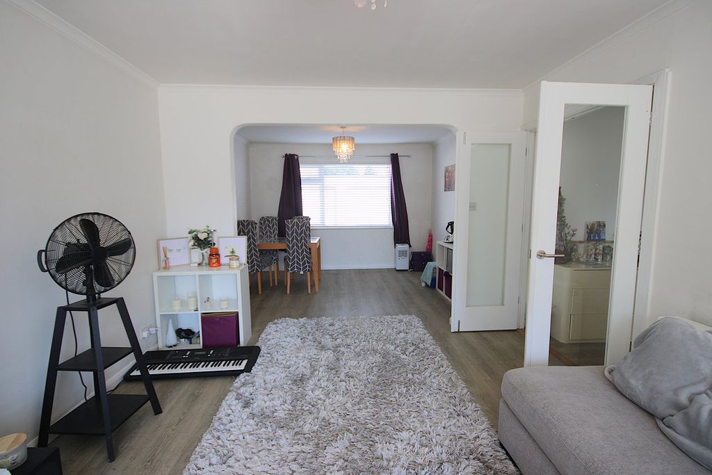 Additional image 3 of 2 bed flat for saleElizabeth Avenue, St Brelade JE3