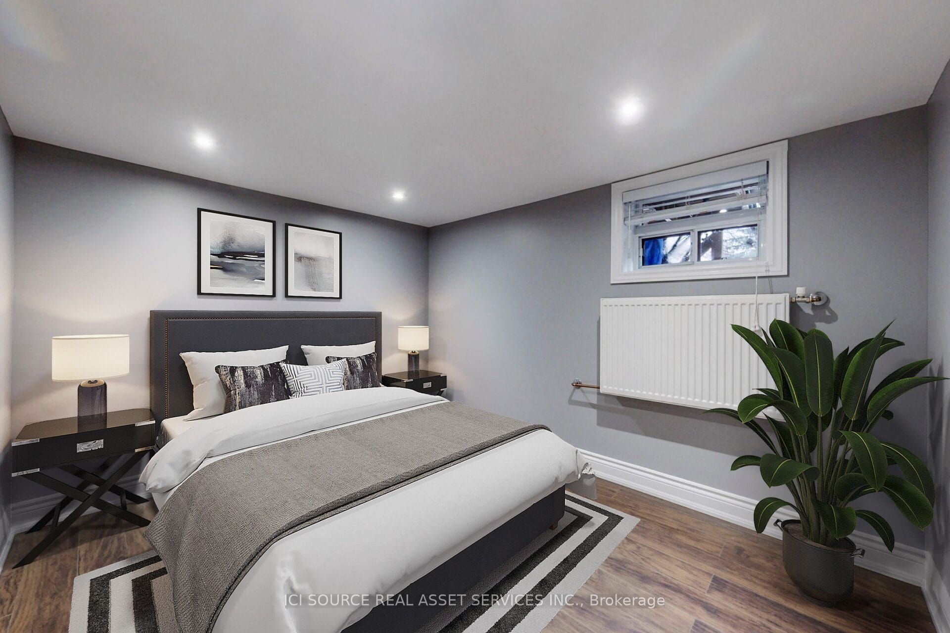 Lower-8 Davies Crescent, Toronto, ON, M4J 2X5 photo 4