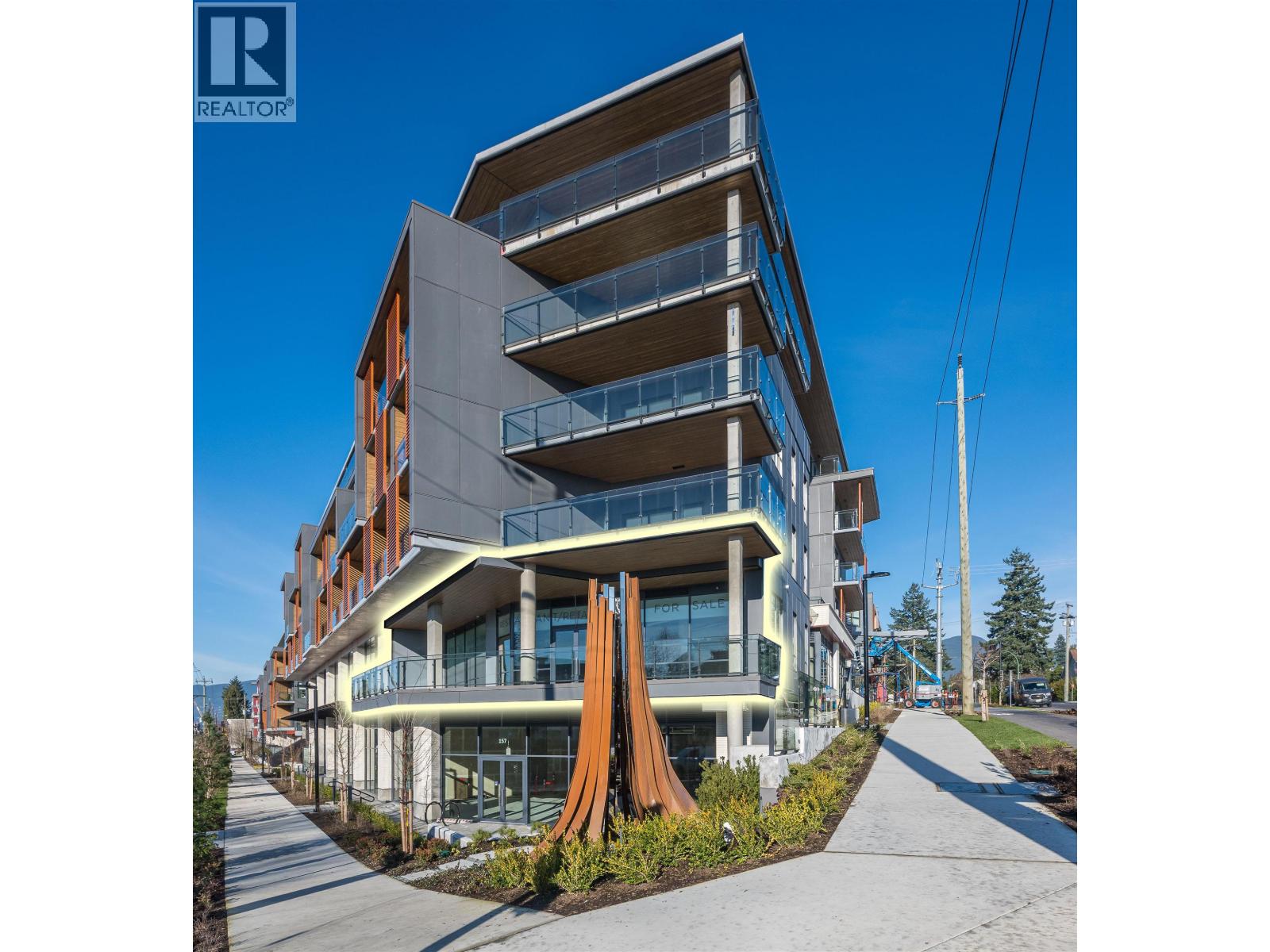 256-422 3rd Street East, North Vancouver, BC, V7L0K1