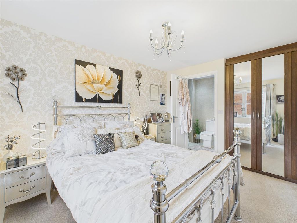 Additional image 8 of 3 bed detached house for saleLlanmelin Gardens, Ash Tree Road, Caerwent, Caldicot NP26