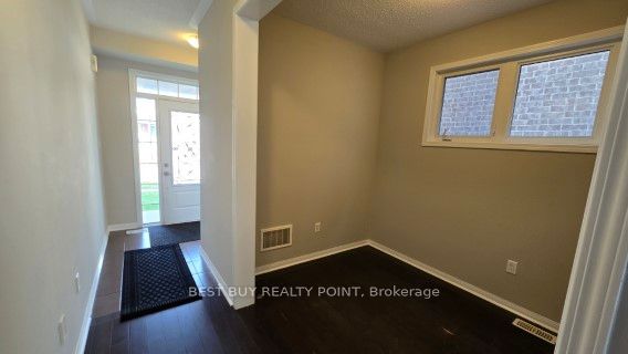Additional image 6 of 215 Higginbotham Crescent, Milton, ON, L9T 8C6