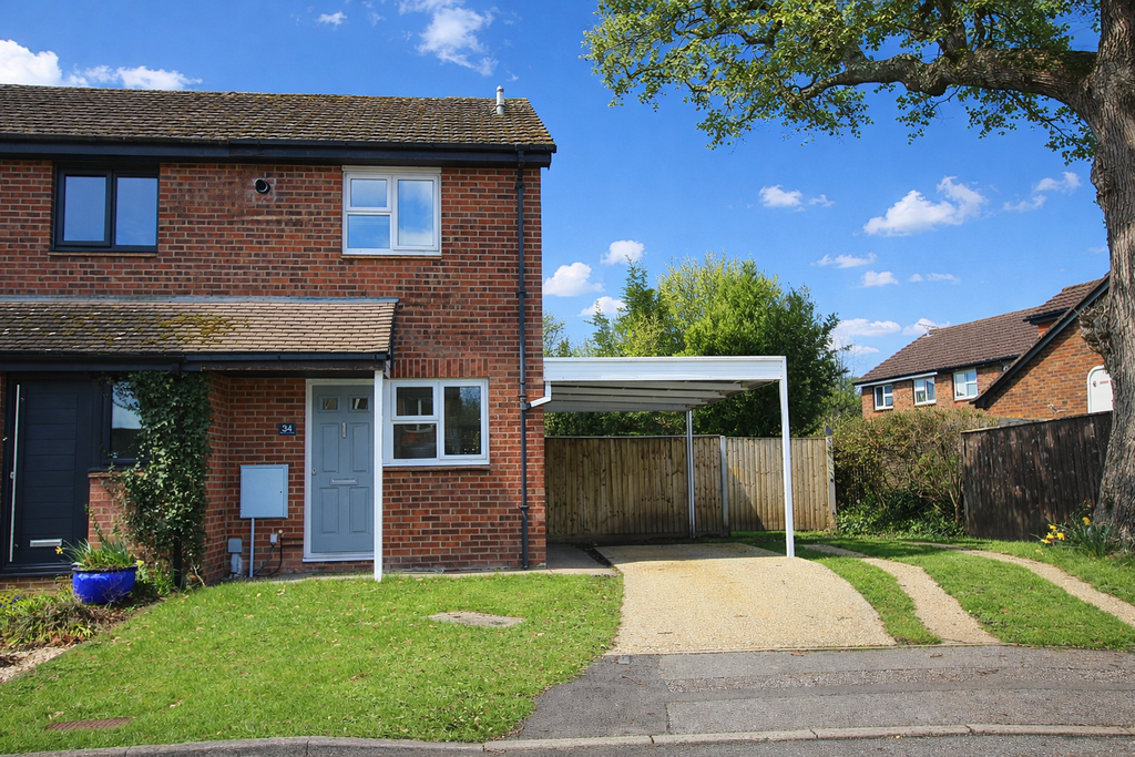 2 bed semi-detached house for saleMarram Close, Lymington SO41