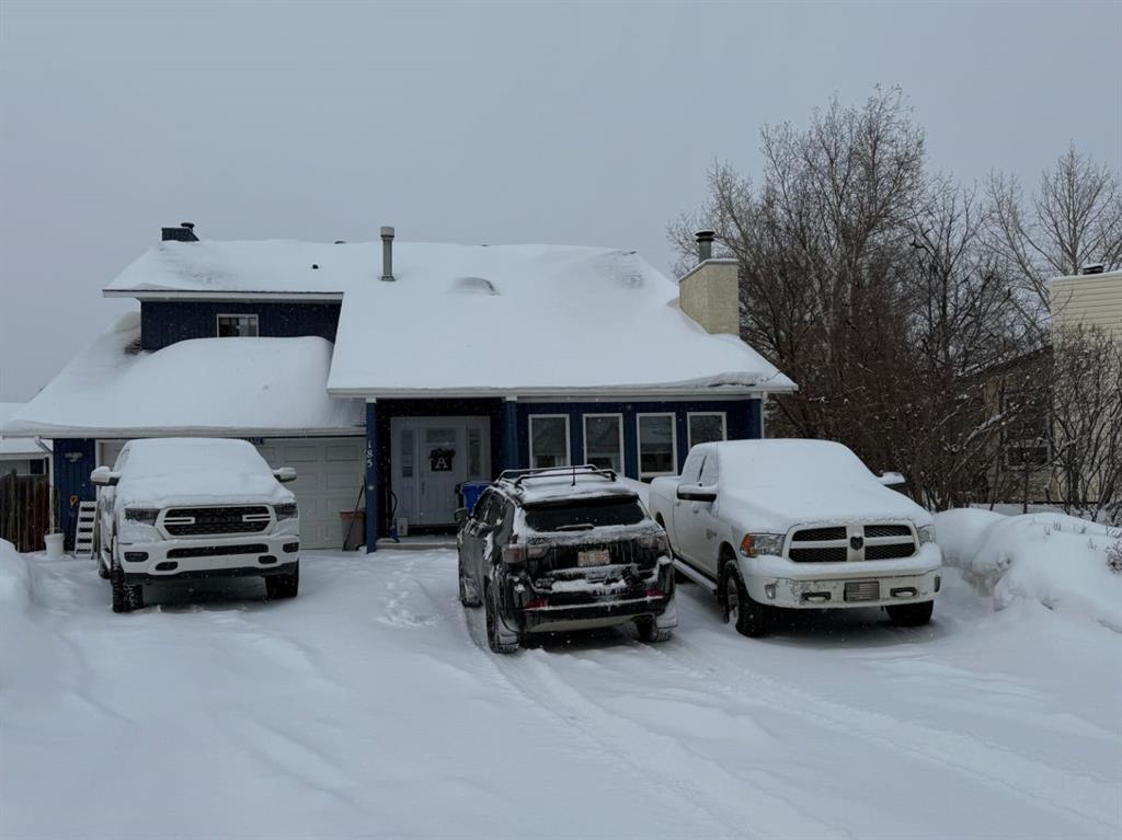 185 Oaks Bay, Fort Mcmurray, AB, T9K 1P9