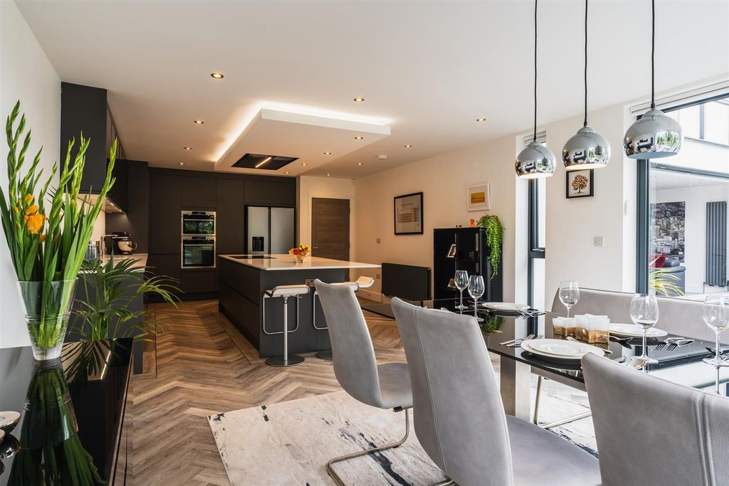 Additional image 12 of 6 bed detached house for saleCortworth Road, Sheffield S11