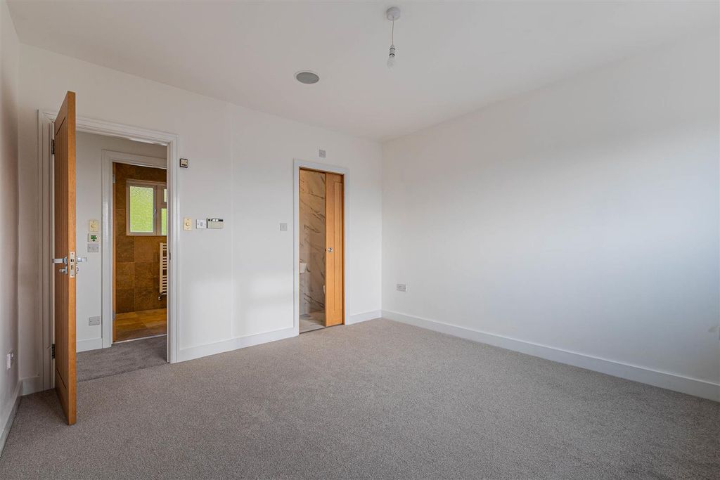 Additional image 19 of 4 bed detached house for saleBronwydd Close, Penylan, Cardiff CF23