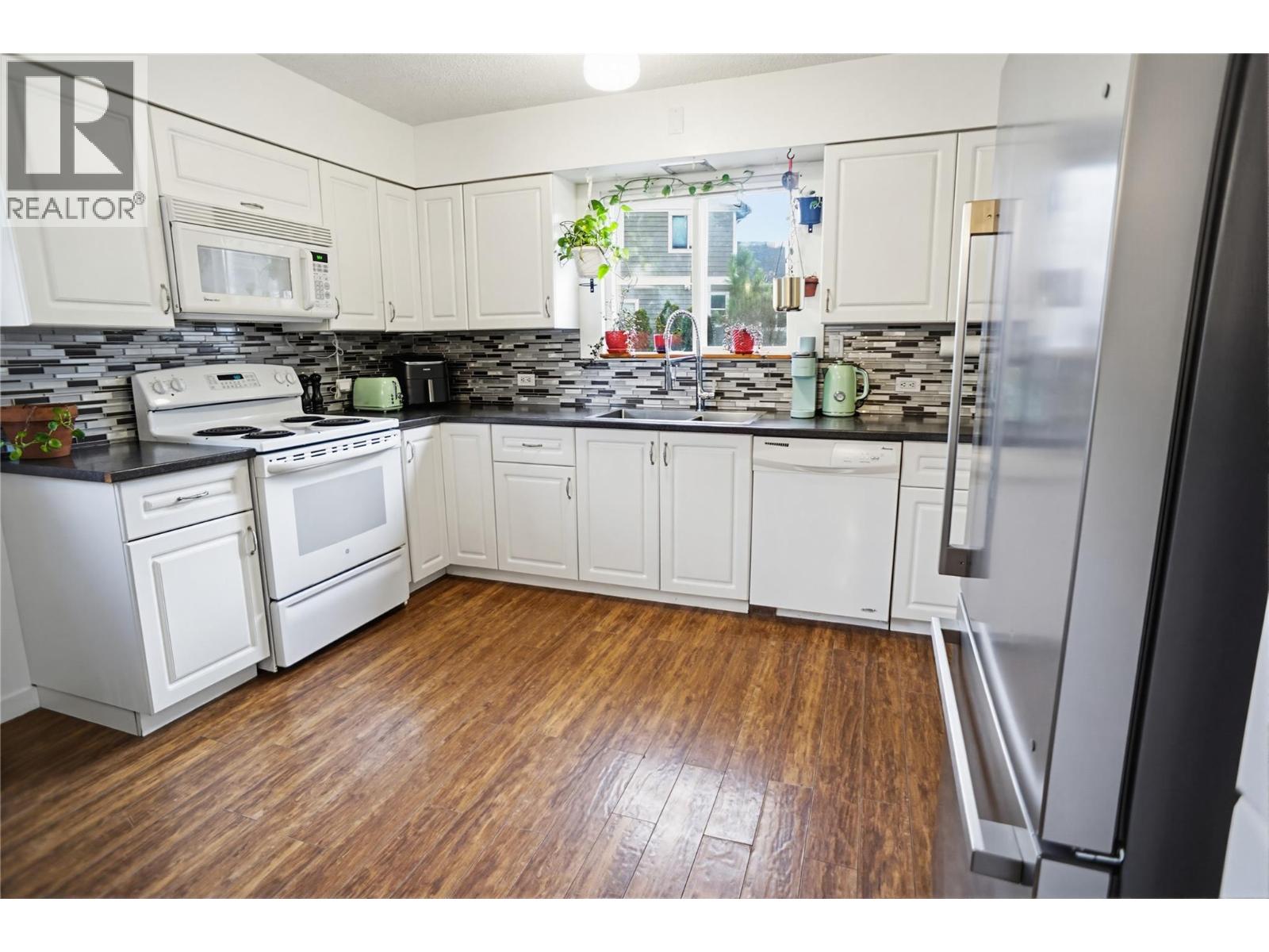 Additional image 3 of 2811 Bank Road, Kamloops, BC, V2B6Y5