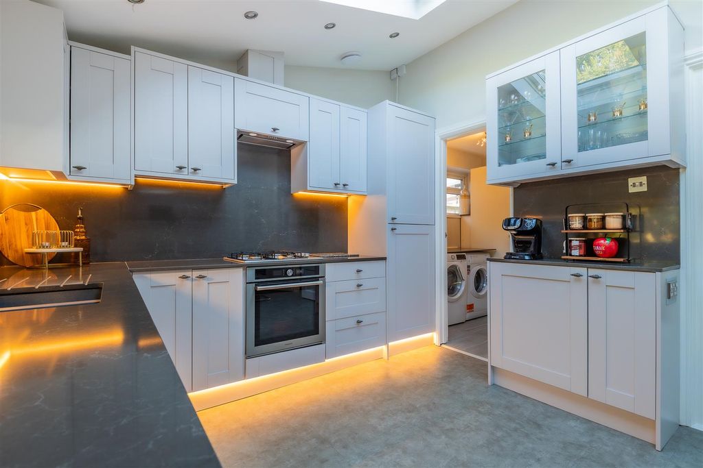 Additional image 9 of 3 bed semi-detached house for saleGrafton Close, Penylan, Cardiff CF23