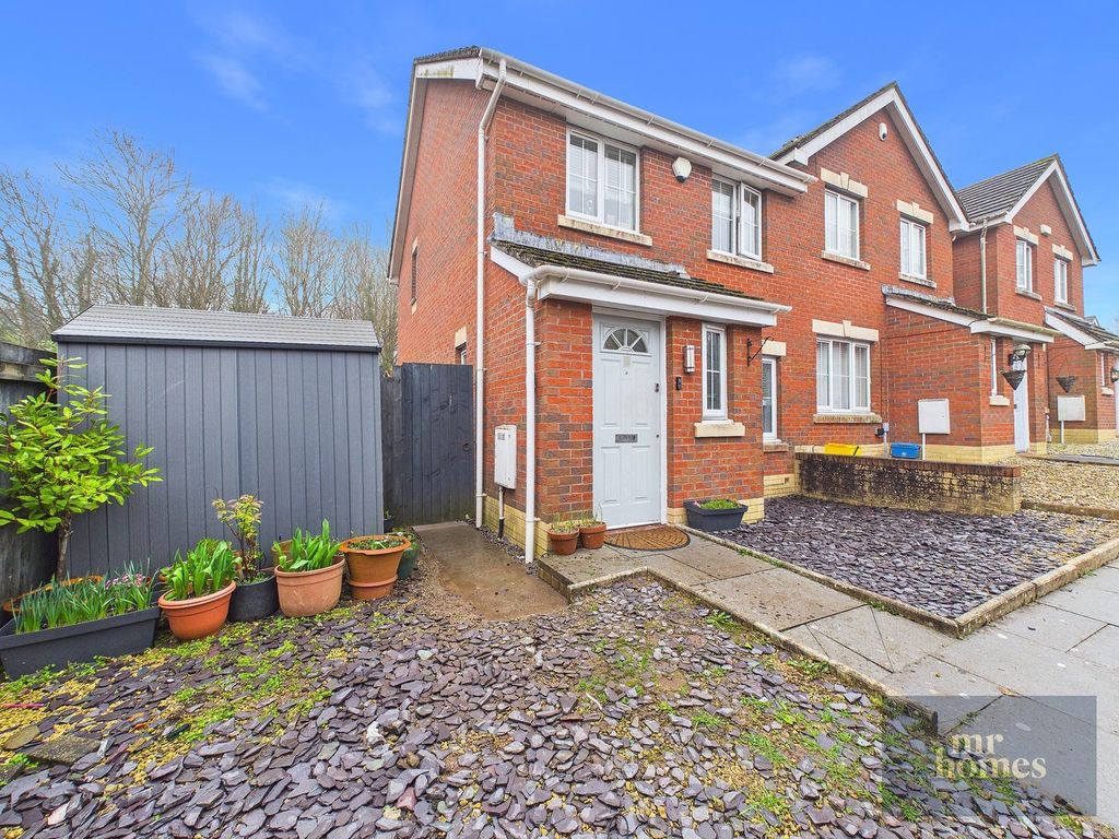 3 bed semi-detached house for saleWorrells Place, St Marys Field, Cardiff CF5