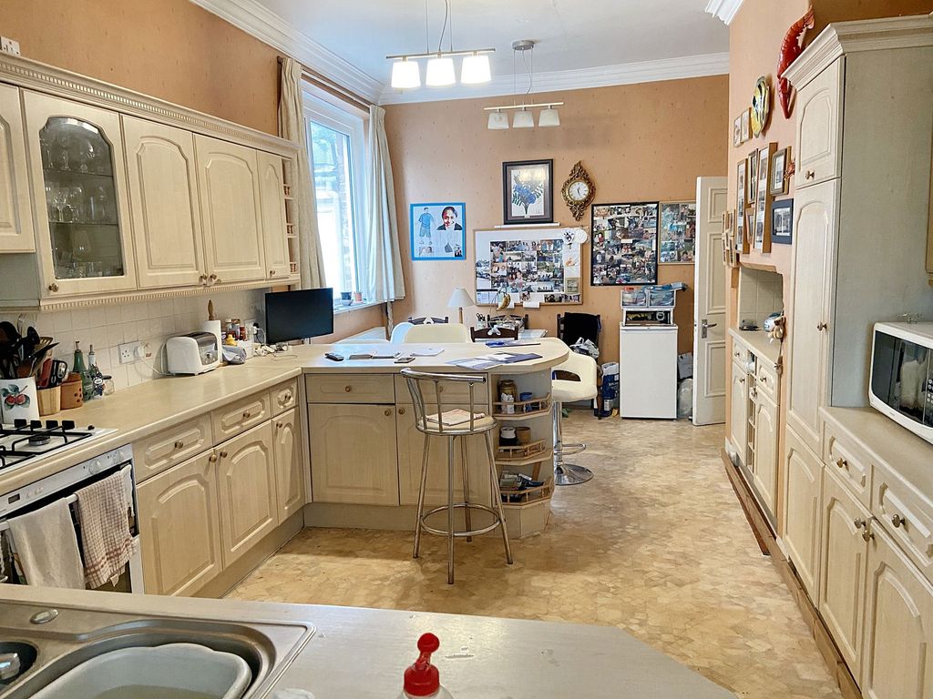 Additional image 5 of 7 bed semi-detached house for saleHolywell Avenue, Monkseaton, Whitley Bay NE26