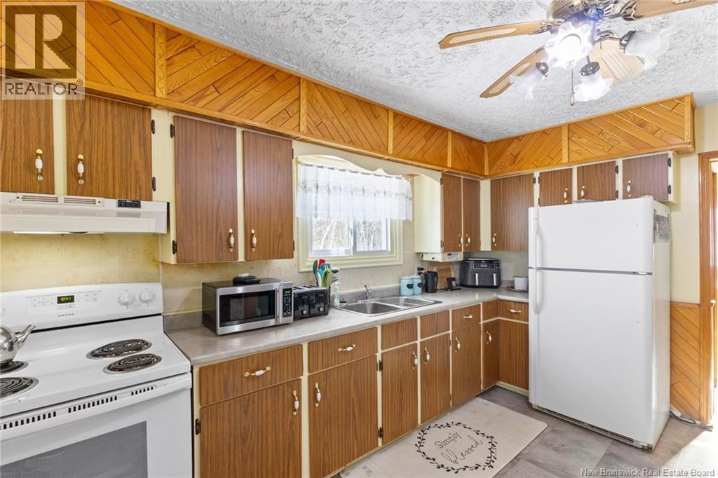 Additional image 3 of 100 Hill Street, Minto, NB, E4B3N3
