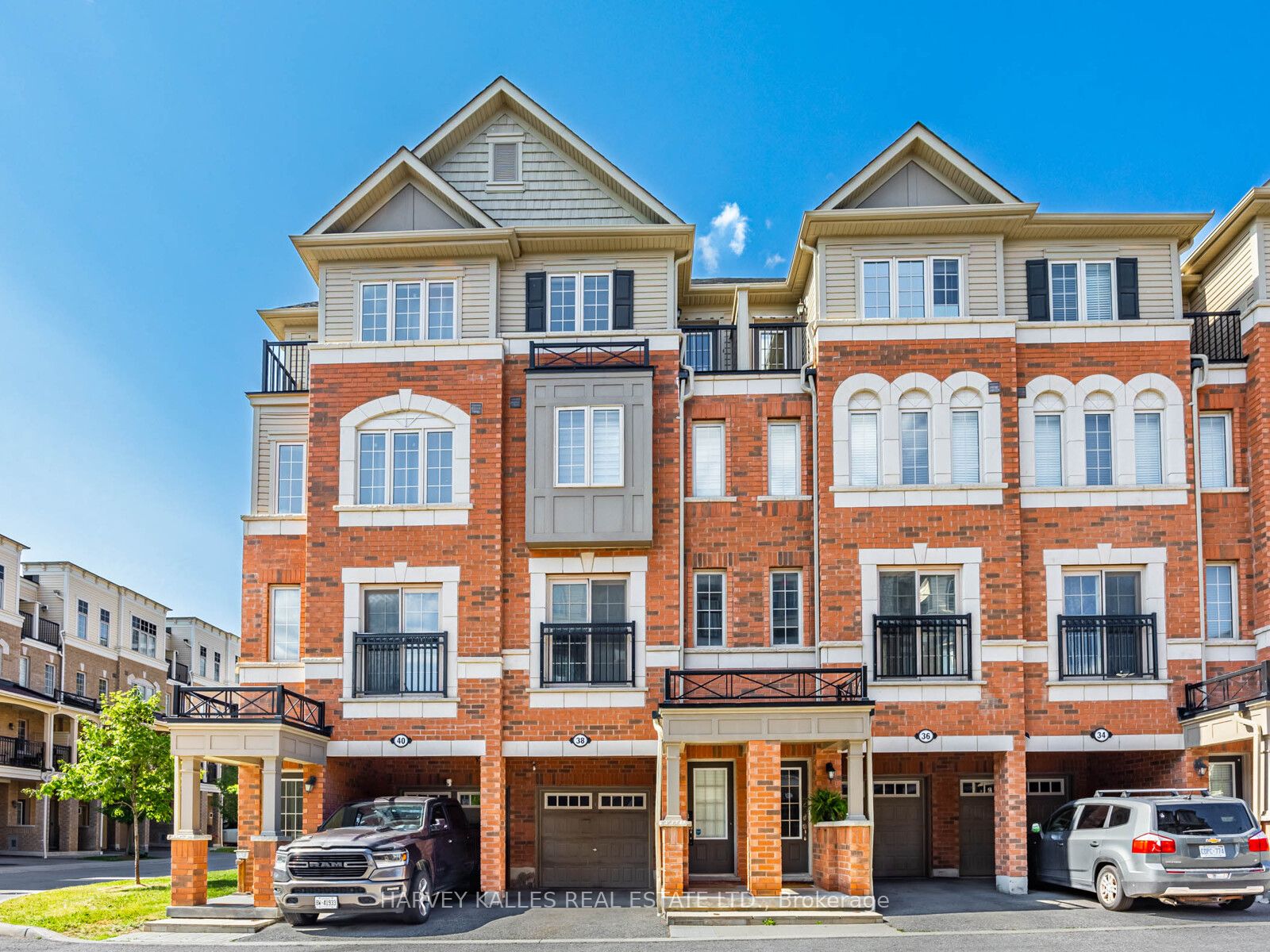 38 Glenstal Path, Oshawa, ON, L1L 0L2