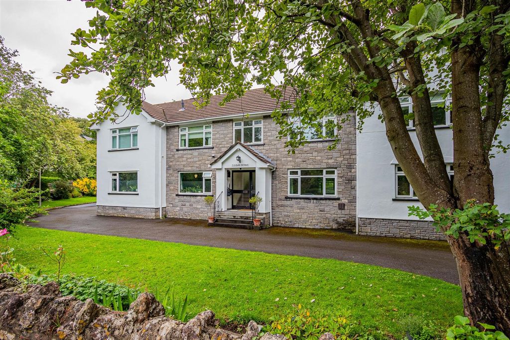 2 bed flat for saleCastle Hill, St. Fagans, Cardiff CF5