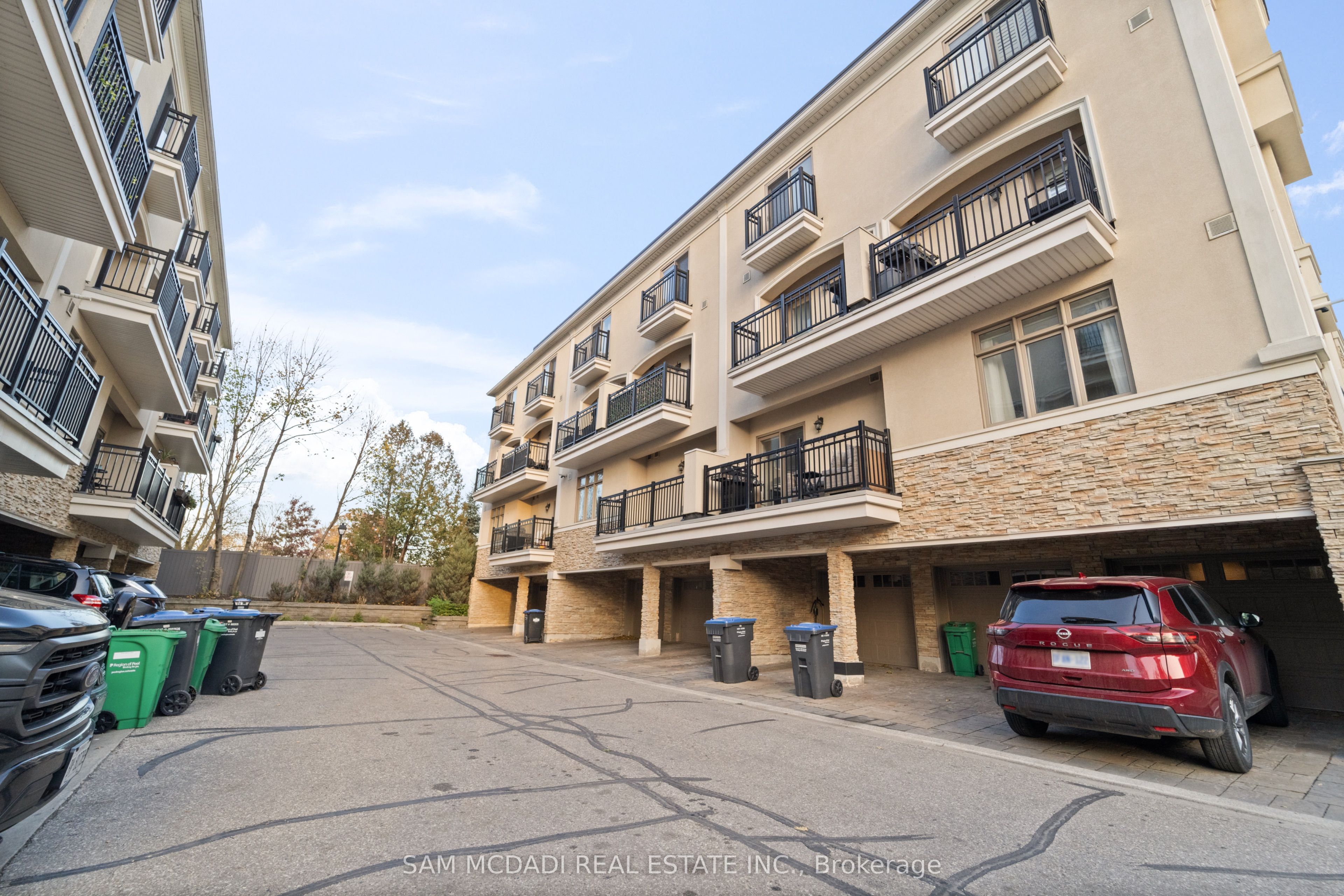 Additional image 3 of 23-3083 Cawthra Road, Mississauga, ON, L5A 2X4