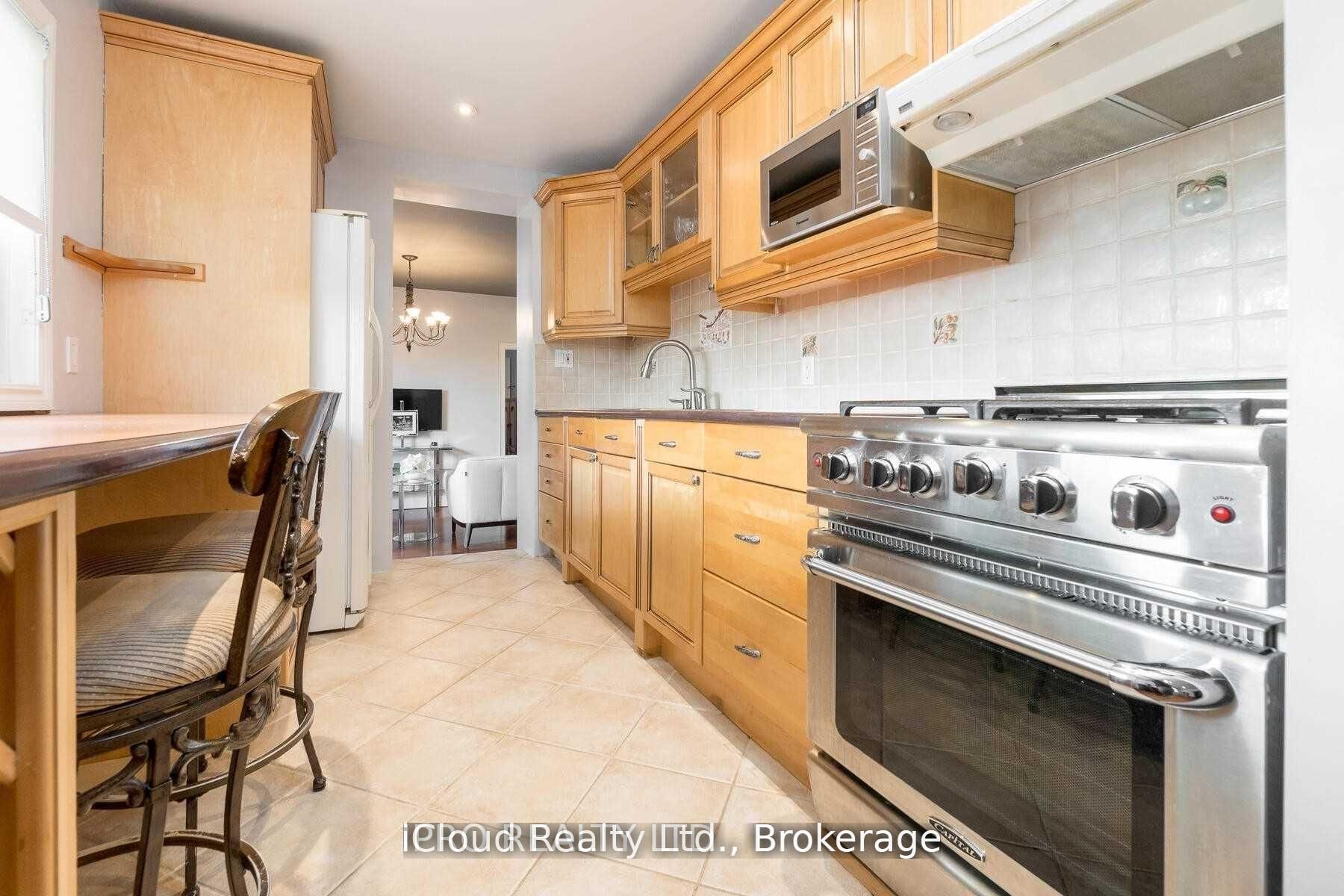 Additional image 6 of 18 Sunset Boulevard, Brampton, ON, L6X 1W8