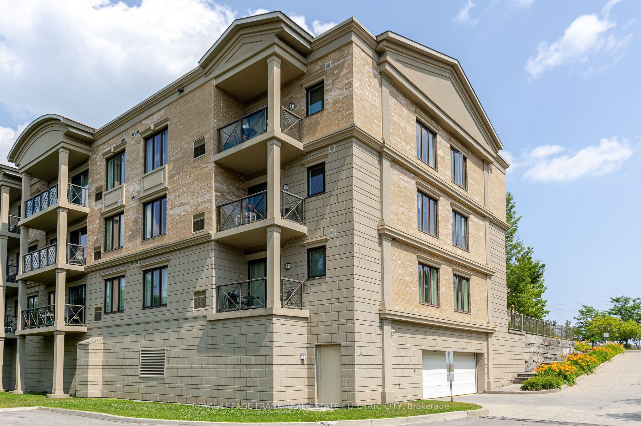 Additional image 4 of 105-869 Clonsilla Avenue, Peterborough, ON, K9J 0B7