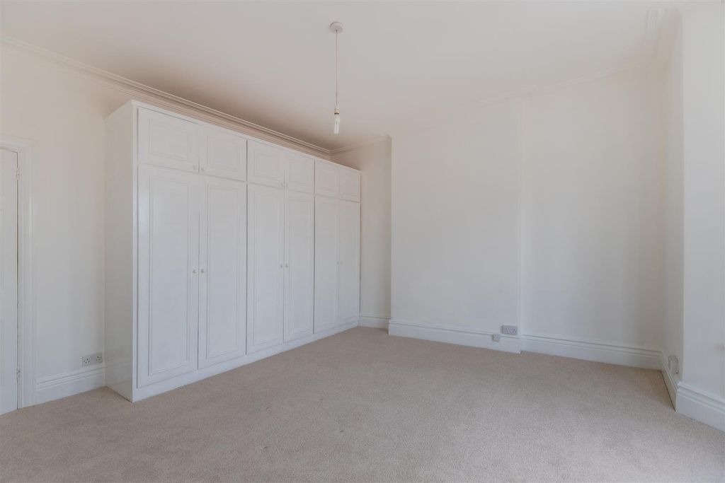 Additional image 6 of 2 bed flat for saleKimberley Road, Penylan Cardiff CF23