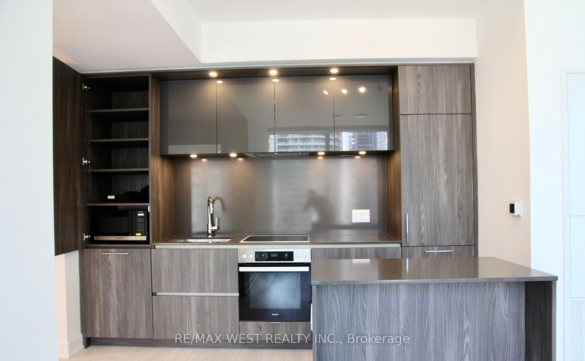 Additional image 3 of 2504-15 Mercer Street, Toronto, ON, M5V 1H2