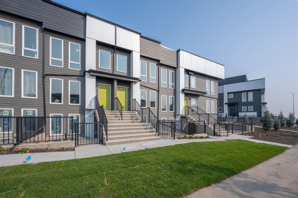 Additional image 3 of 412 Seton Circle SE, Calgary, AB, T3M 3H1