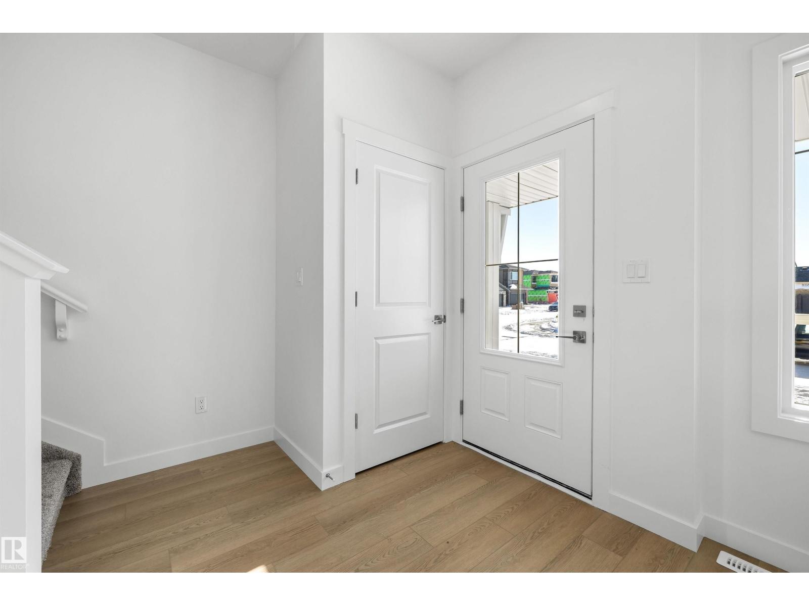Additional image 3 of 18808 28 Avenue NW, Edmonton, AB, T6M3J1