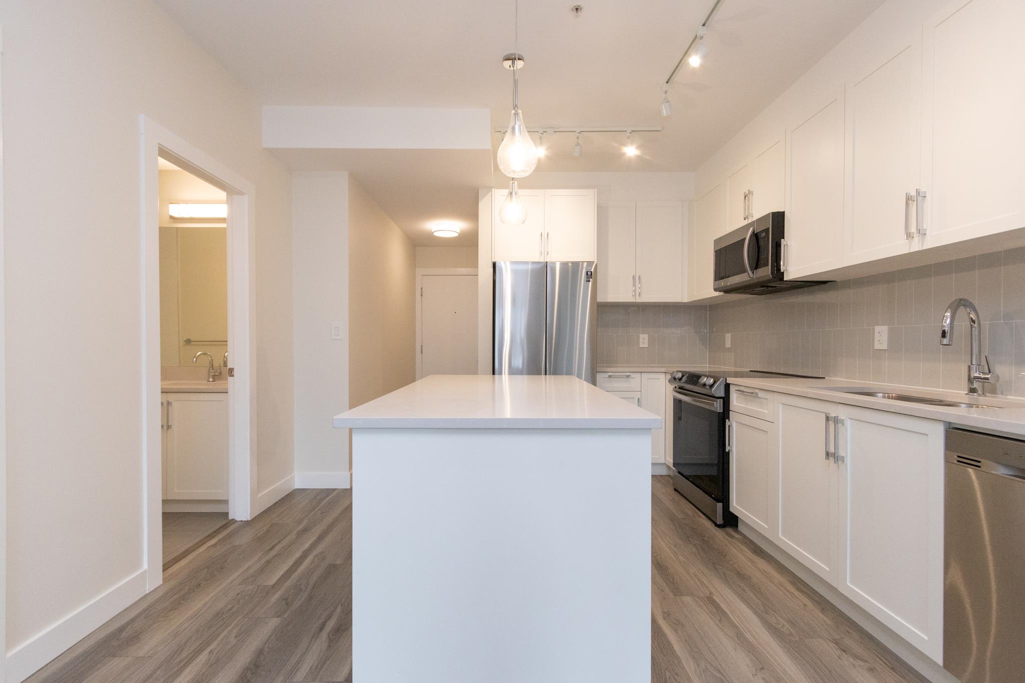 Additional image 3 of 219-20356 72b , Langley, BC, V2Y 4J9