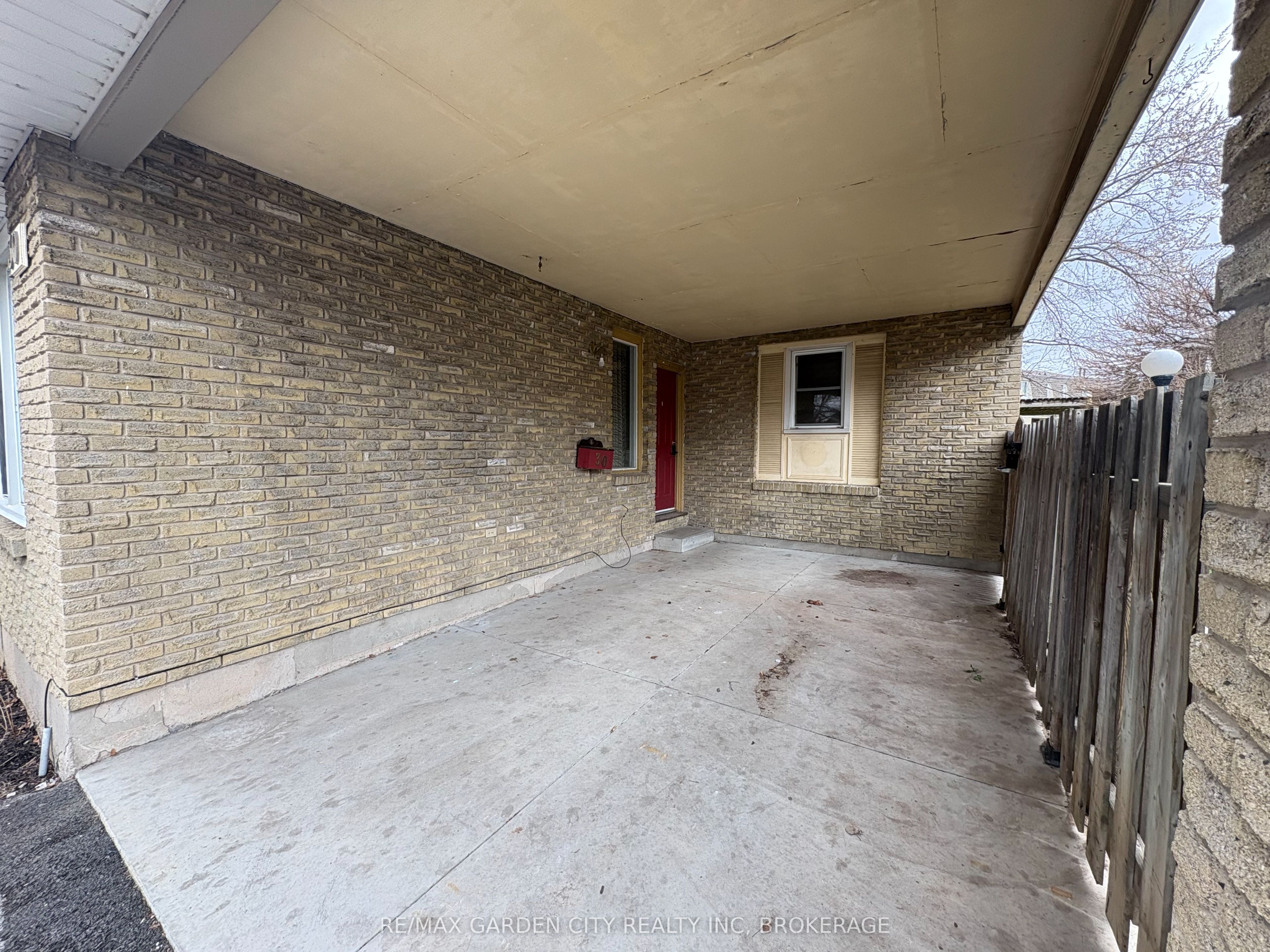 Additional image 3 of 30 Deborah Court, St. Catharines, ON, L2P 3R6