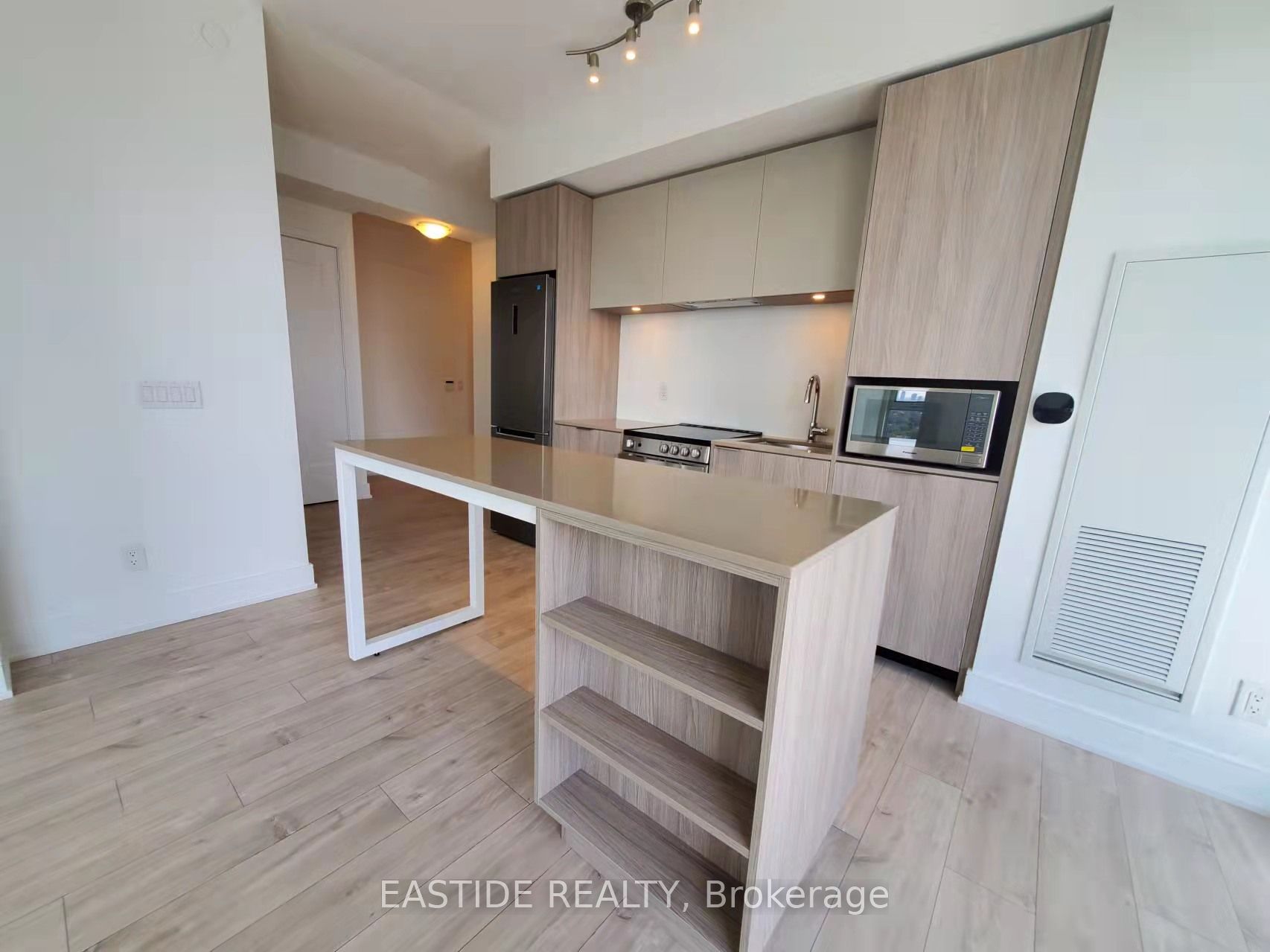 Additional image 5 of 3108-70 Annie Craig Drive, Toronto, ON, M8V 0G2