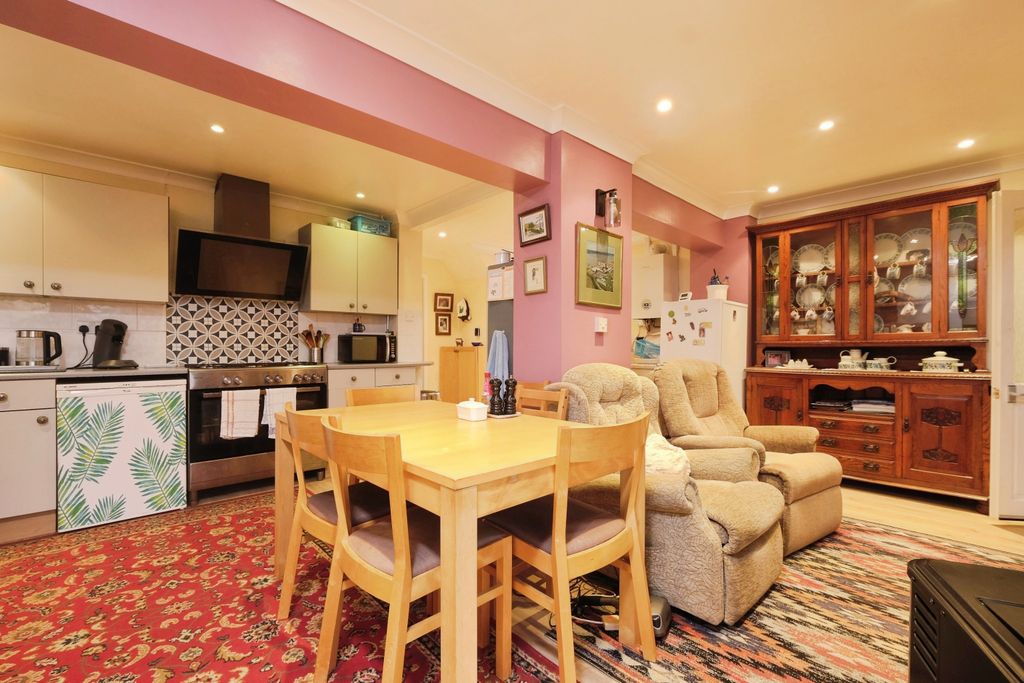 Additional image 5 of 4 bed detached house for saleKeats Road, Caldicot NP26