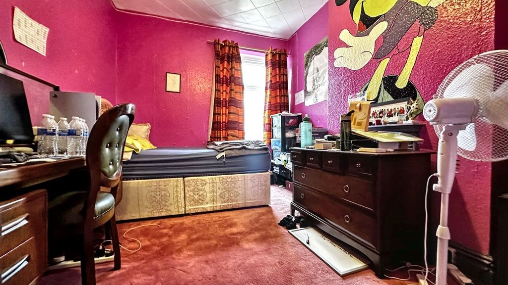 Additional image 17 of 5 bed property for saleCorporation Road, Newport NP19