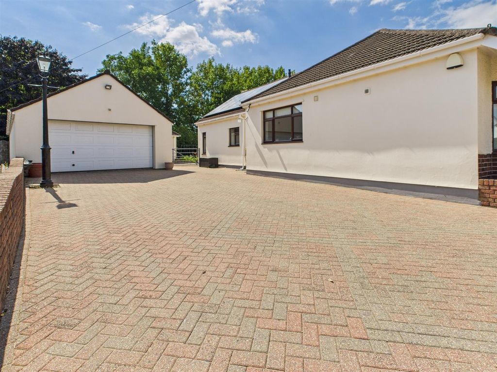 Additional image 29 of 5 bed detached bungalow for saleChepstow Road, Caldicot NP26