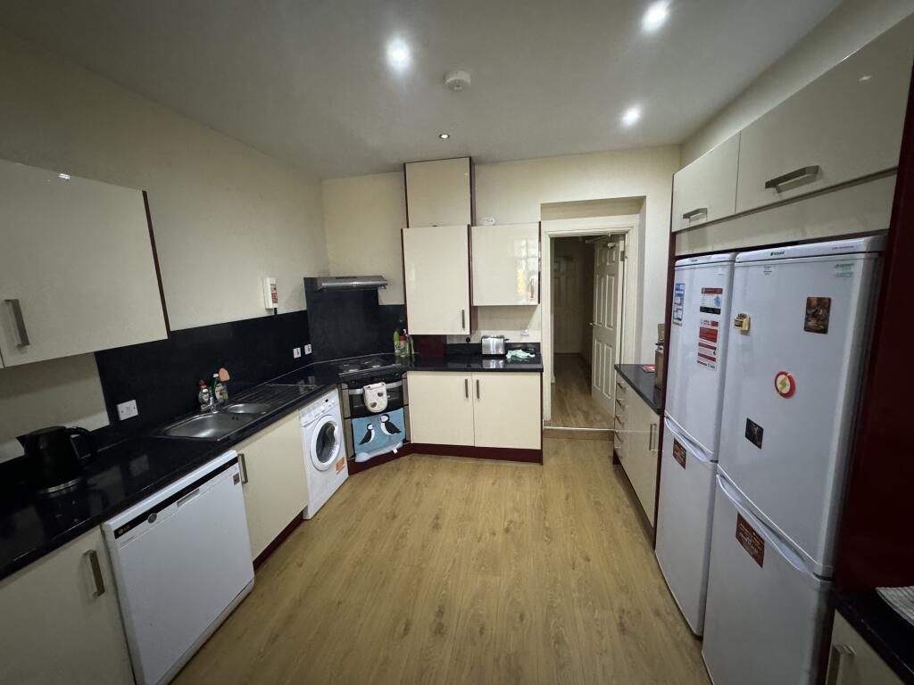 Additional image 3 of Tiverton Road - 6 bed, Selly Oak, West Midlands, B29