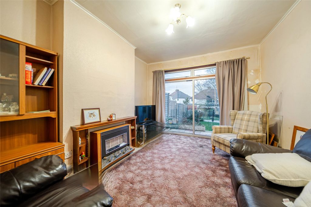 Additional image 3 of 3 bed semi-detached house for saleBuck Lane, London NW9