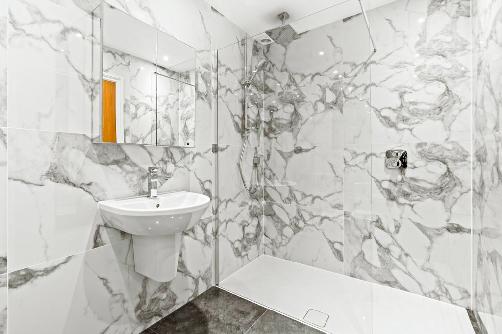 Additional image 8 of 3 bed property for saleCranworth Mews, St Helier JE2