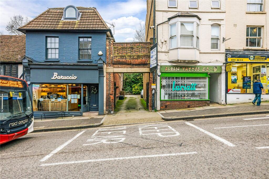 Additional image 2 of Holywell Mews, Holywell Hill, St. Albans, Hertfordshire, AL1