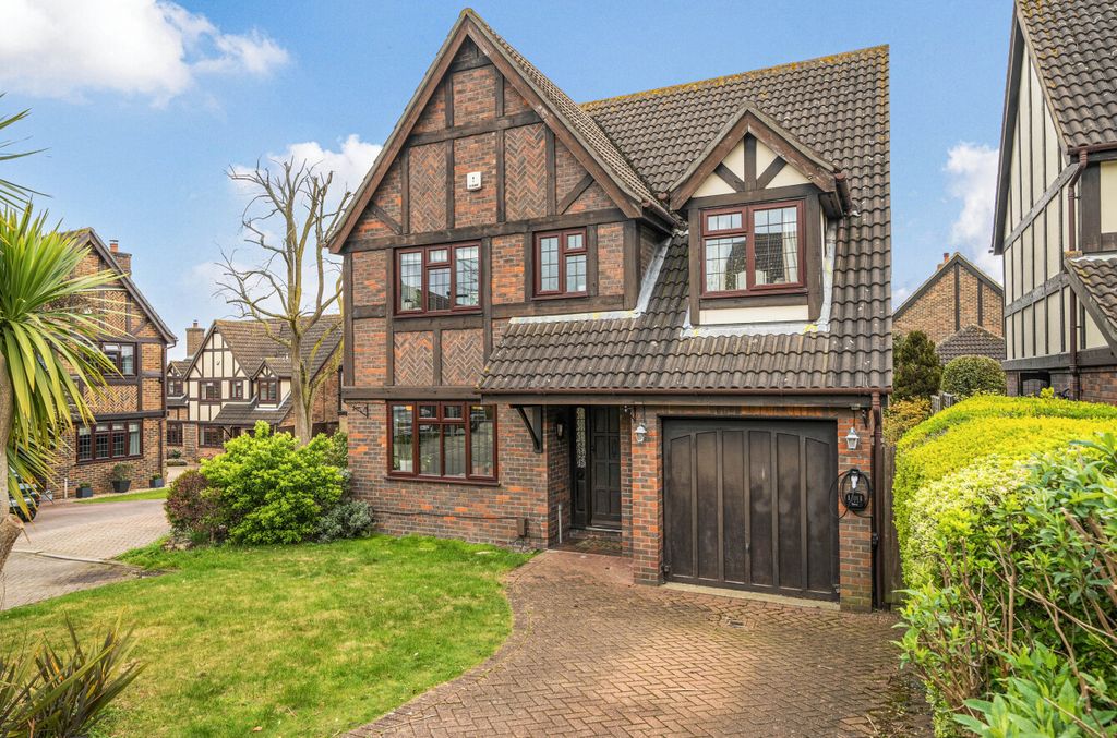 3 bed detached house for saleToynbec Close, Chislehurst, Kent BR7