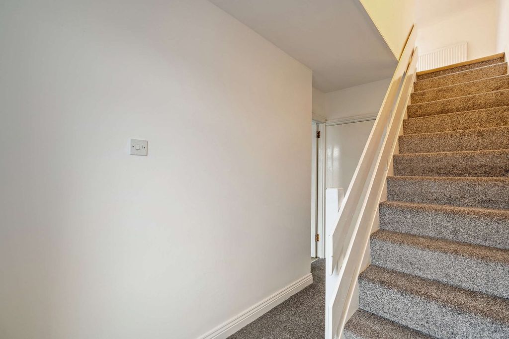 Additional image 21 of 3 bed terraced house for saleNewport Road, Caldicot NP26