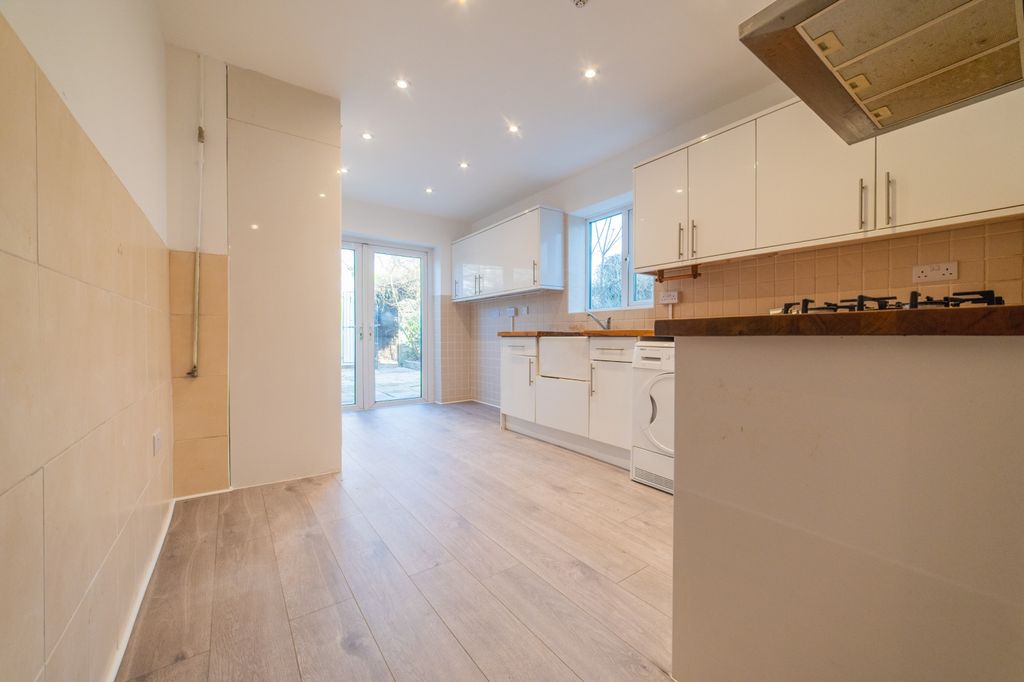 Additional image 8 of 4 bed terraced house for saleCanada Road, Heath CF14