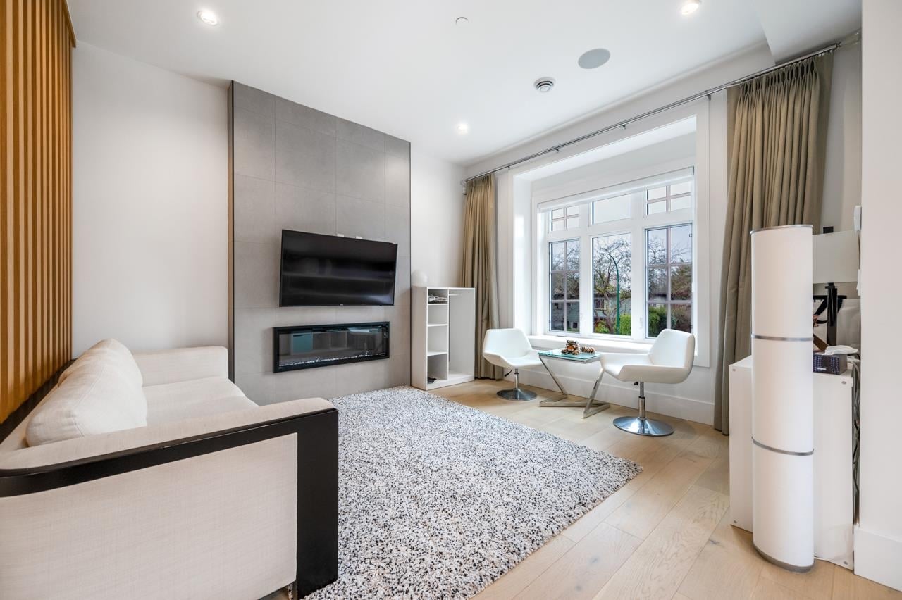 Additional image 3 of 769 53rd Avenue W, Vancouver, BC, V6P 1K5
