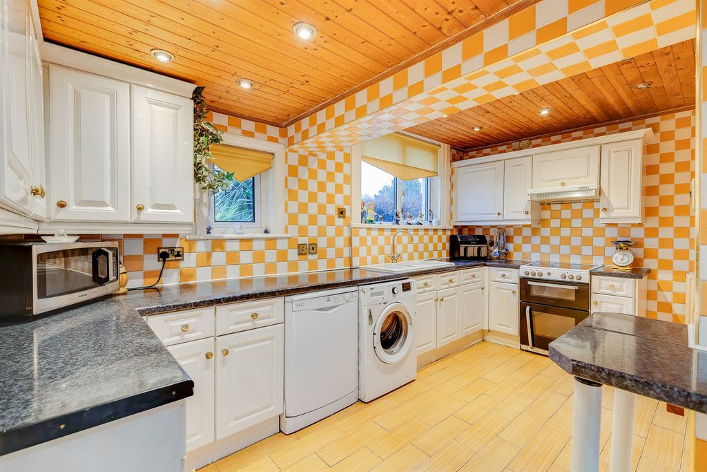 Additional image 7 of 5 bed semi-detached house for saleSt. Cenydd Road, Heath, Cardiff CF14