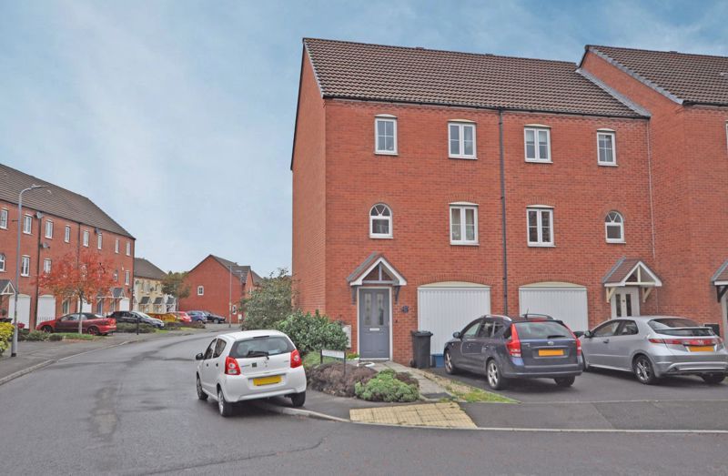 3 bed terraced house for saleSpacious Town House, Argosy Way, Newport NP19